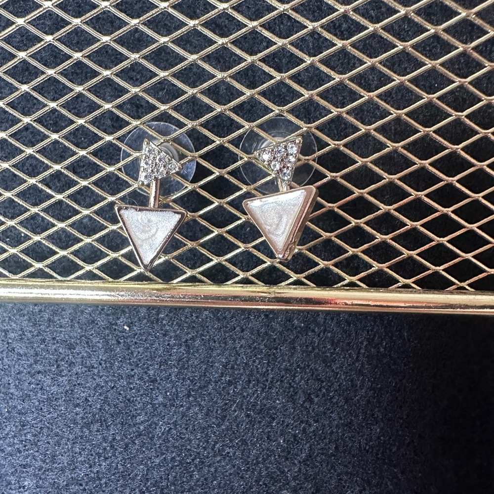 Sleek Silver and White Geometric Earrings